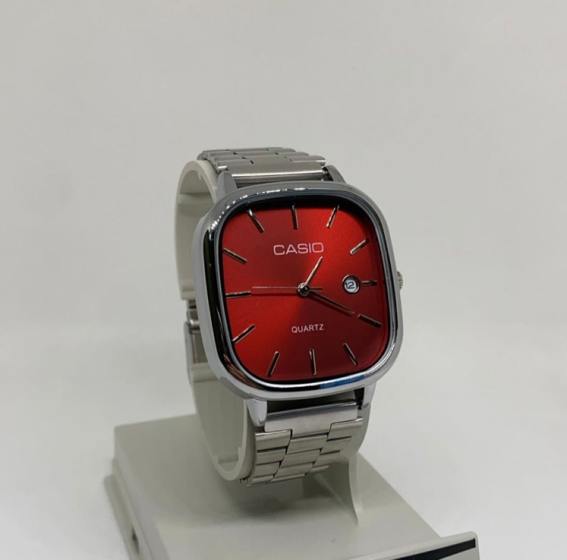 Shophably® Casio quartz watch